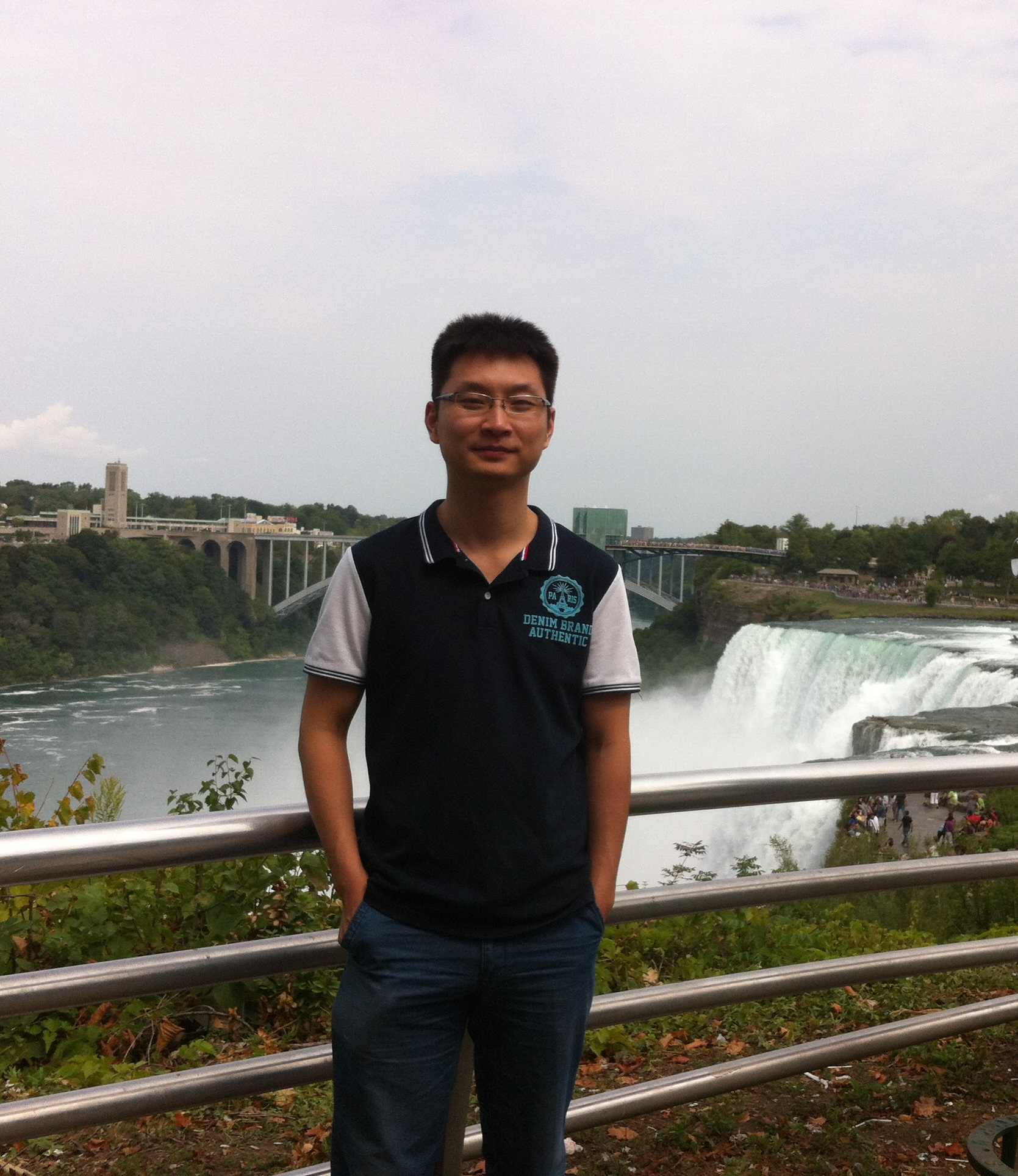 球速体育·（中国）官方网站QIUSU SPORTS创新论坛第一千四百五十九讲：Ultra-cold gases---A “hot” dish of the “coldest” matter in physics