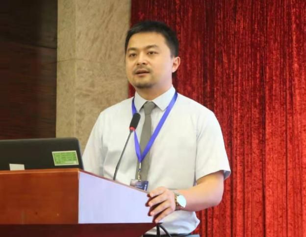 球速体育·（中国）官方网站QIUSU SPORTS创新论坛第九百二十五讲：燃烧催化剂的作用机制及碳纳米含能催化剂的独特效应