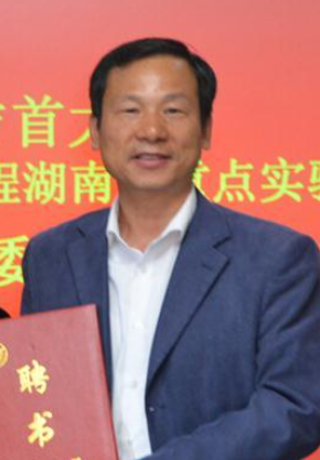 球速体育·（中国）官方网站QIUSU SPORTS创新论坛第一千零八十三讲：油茶加工品质与副产物综合利用