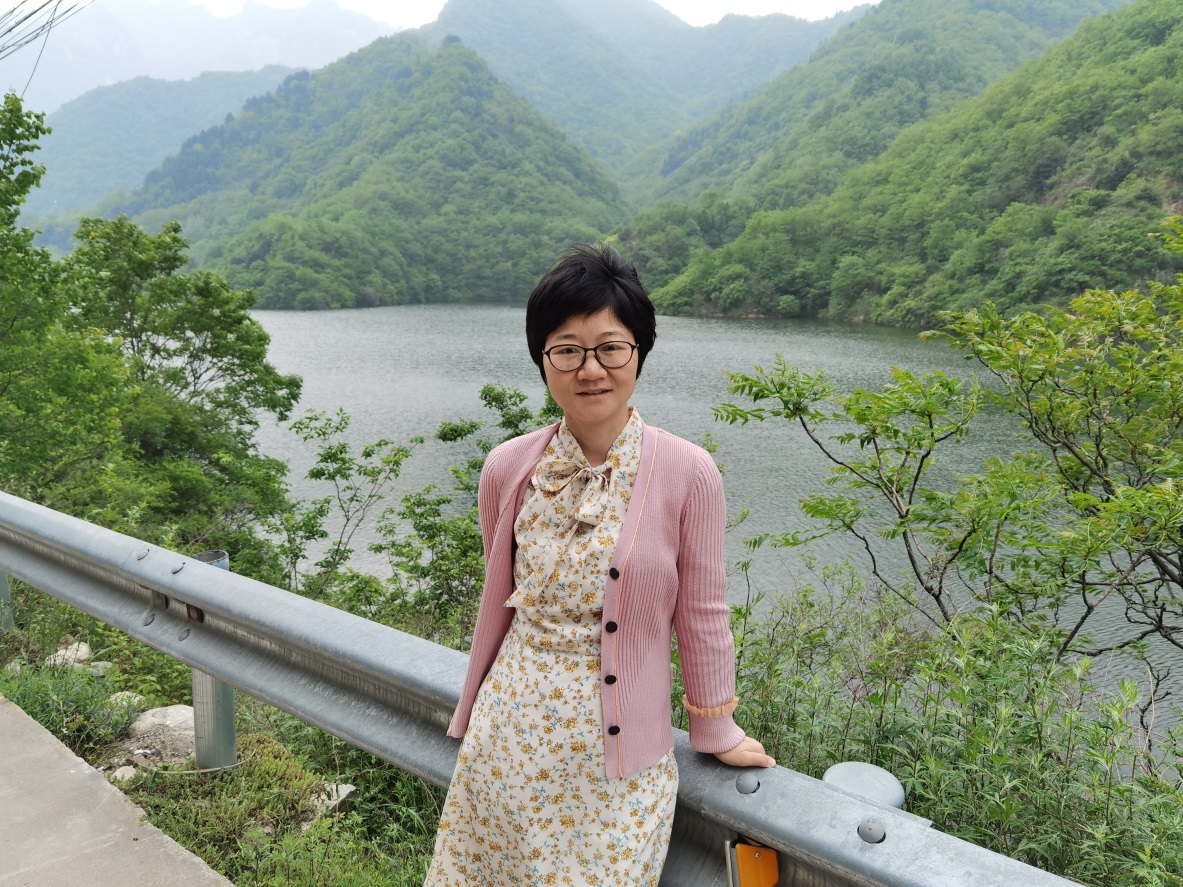 球速体育·（中国）官方网站QIUSU SPORTS创新论坛第一千八百二十八讲：Dynamics analysis of a reaction-diffusion-advection benthic-drift model with logistic growth